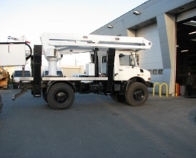 Altec TA60 on Unimog